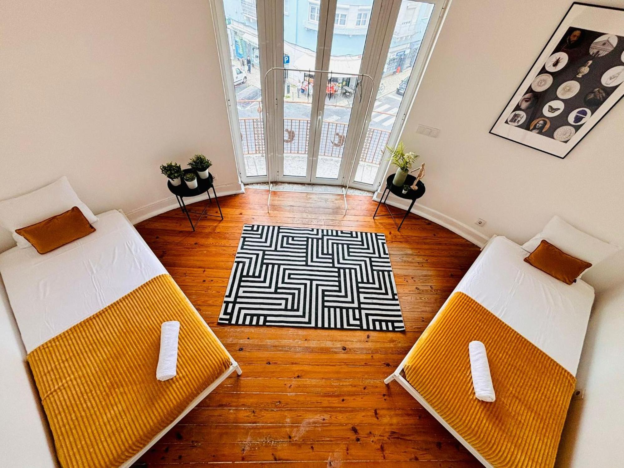 Albergue Luxury Rooms, Location For Tourists