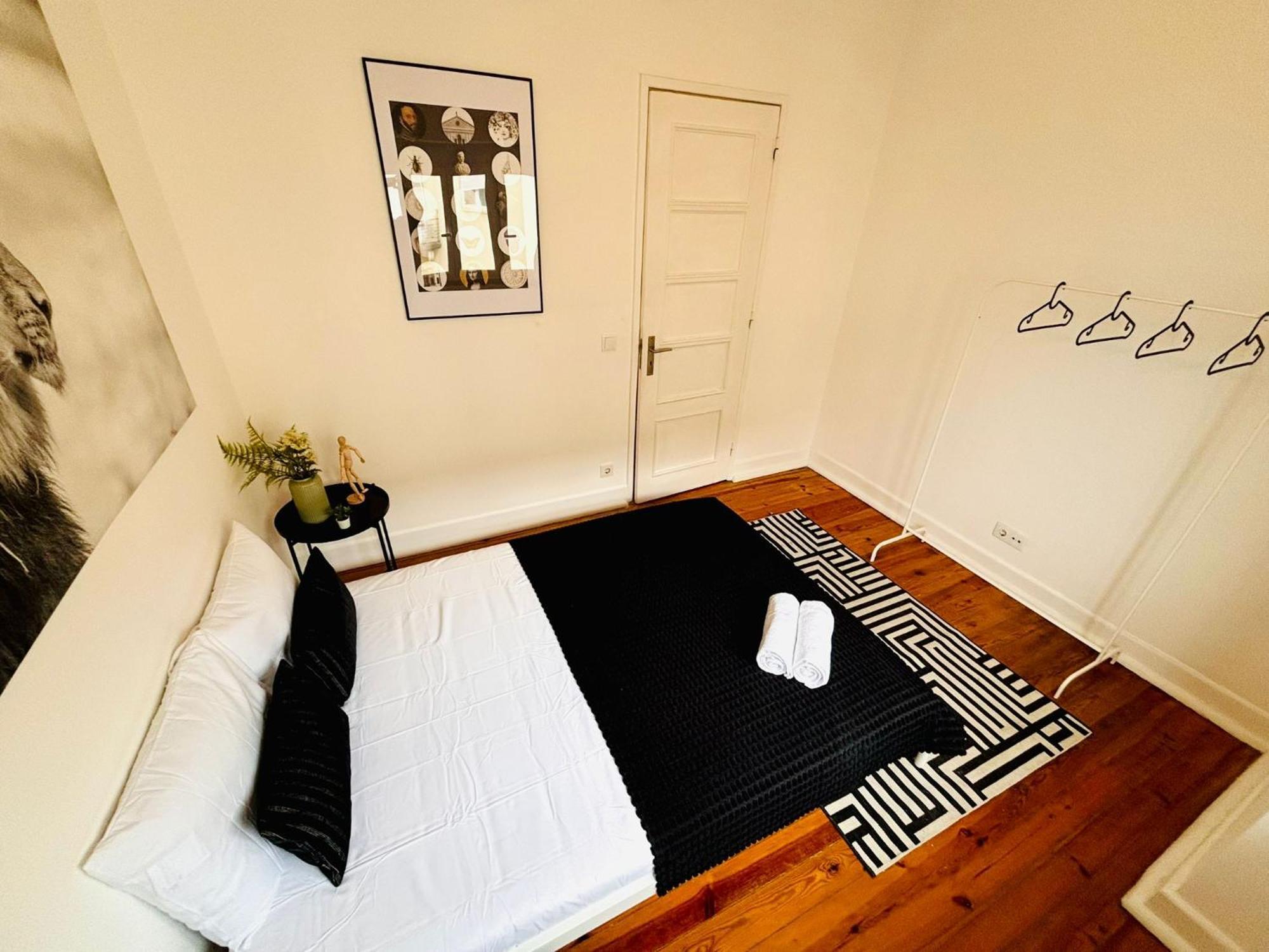 Luxury Rooms, Location For Tourists